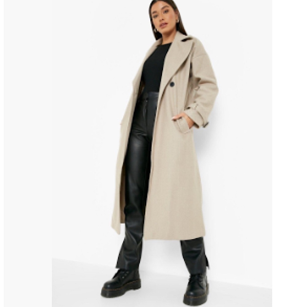 HERRINGBONE WOOL COAT